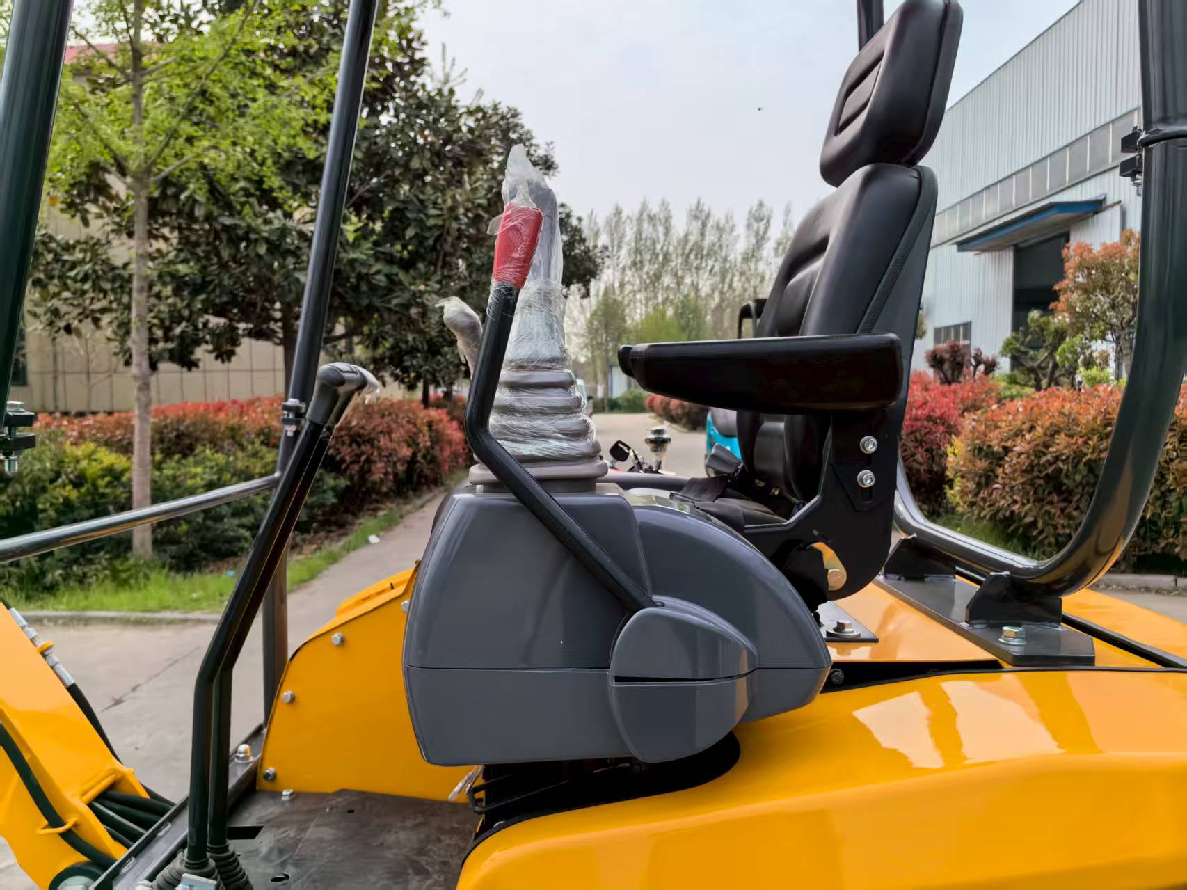 2T Tailless Small Excavator EP - đánh giá và giá Urban Farming Is